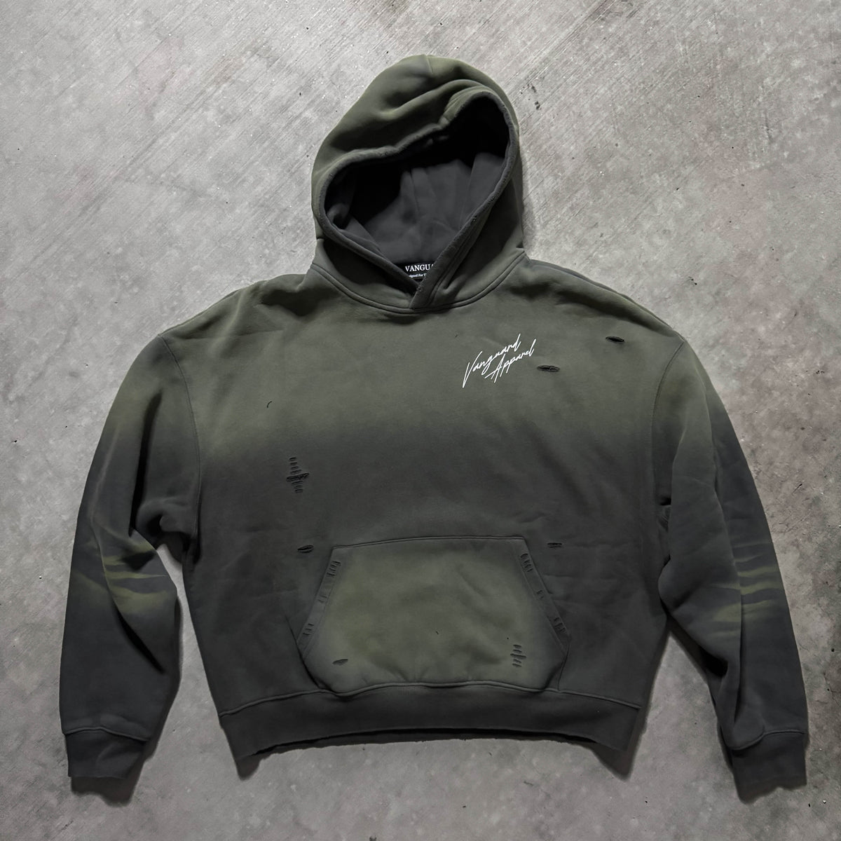 CORE BOX CUT HOODIE