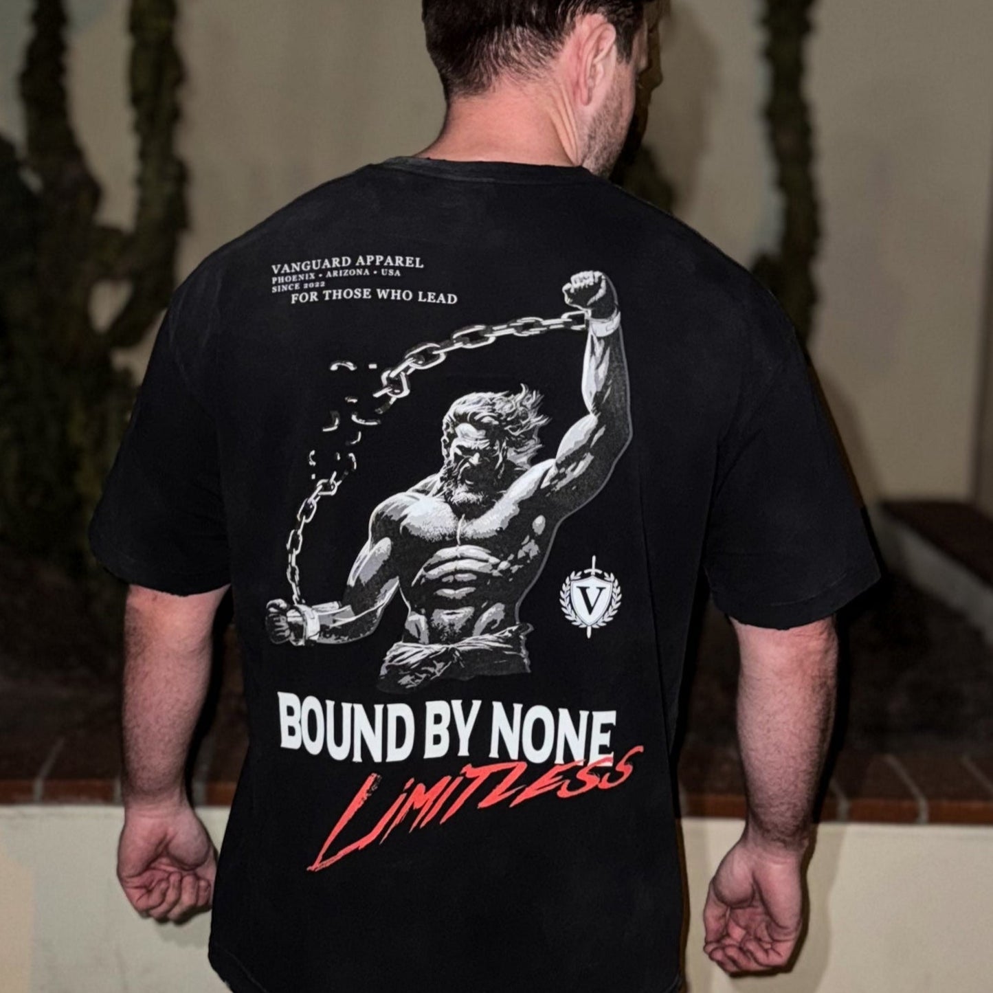 LIMITLESS OVERSIZED TEE