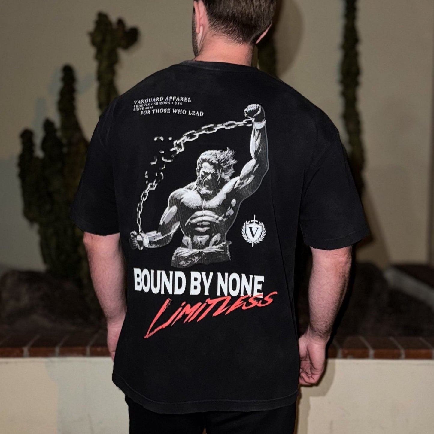 LIMITLESS OVERSIZED TEE