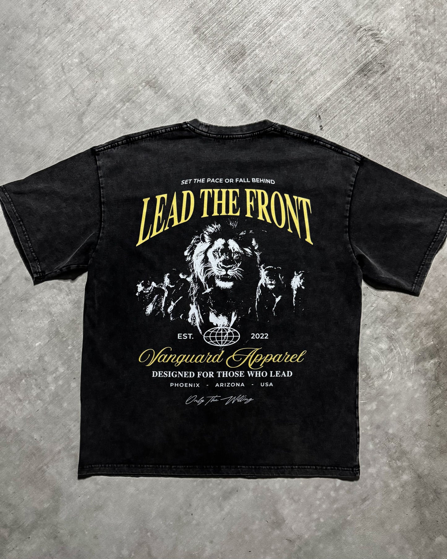 LEAD THE FRONT OVERSIZED TEE