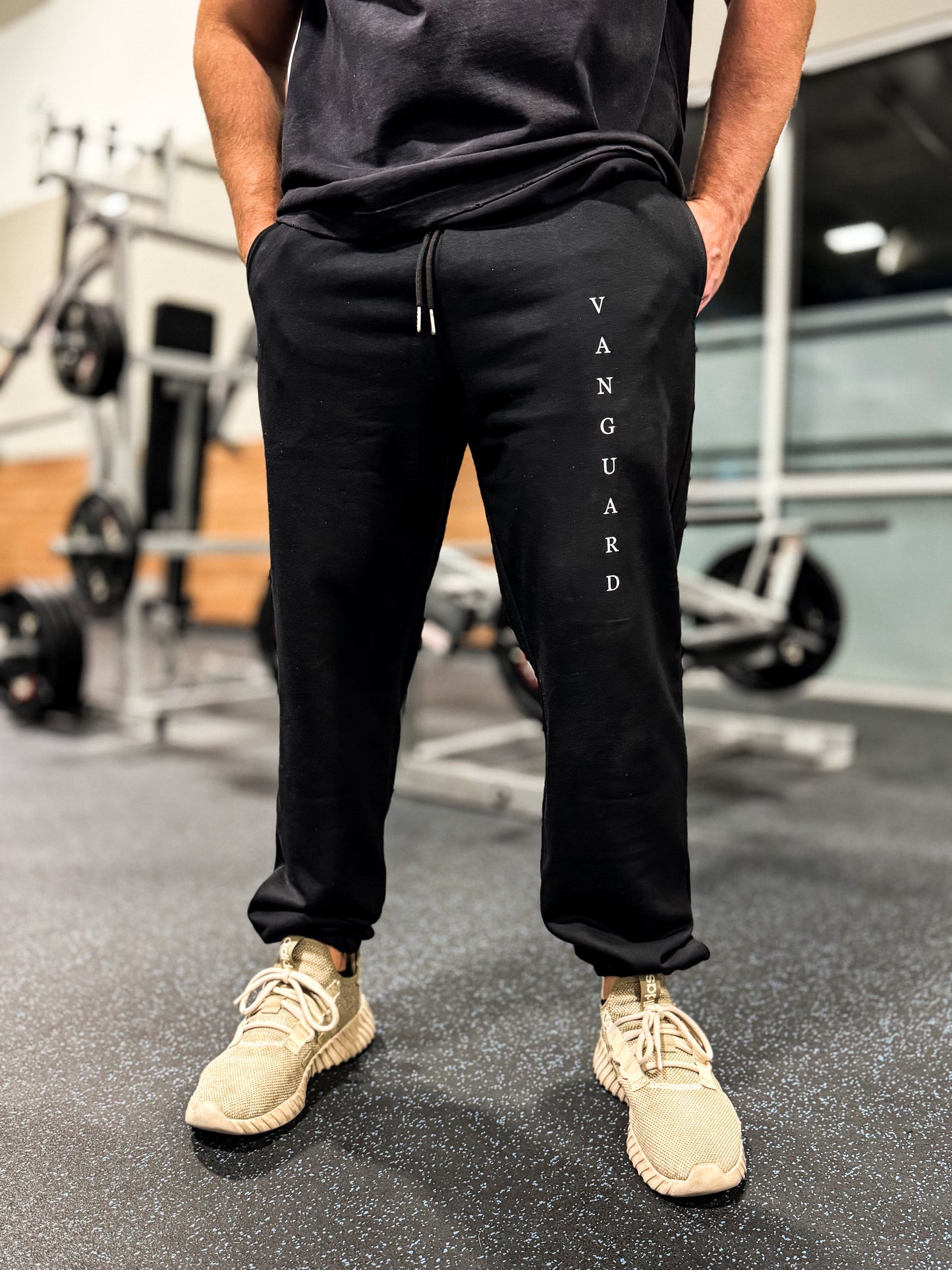 VANGUARD STAPLE JOGGERS - BLACK