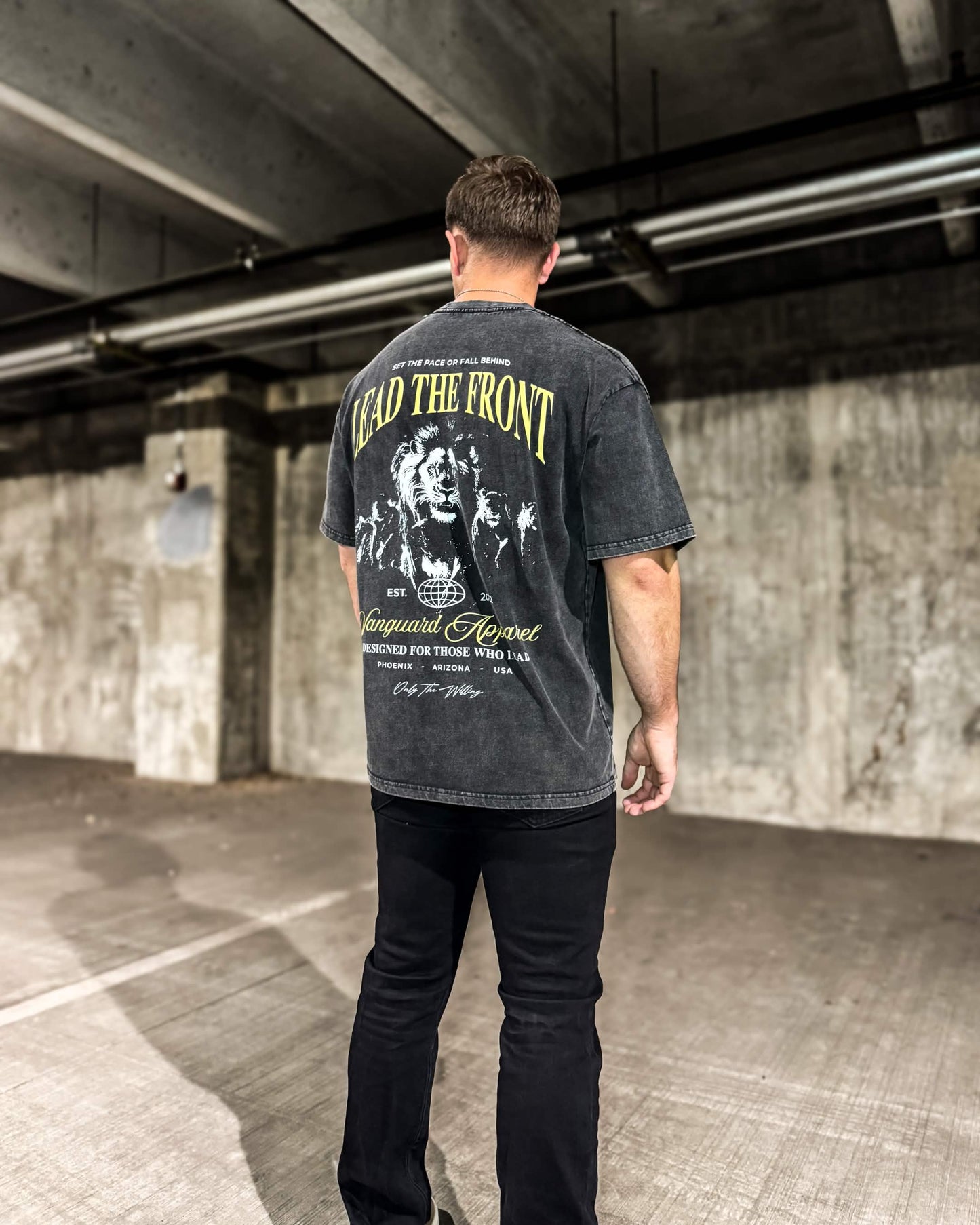 LEAD THE FRONT OVERSIZED TEE