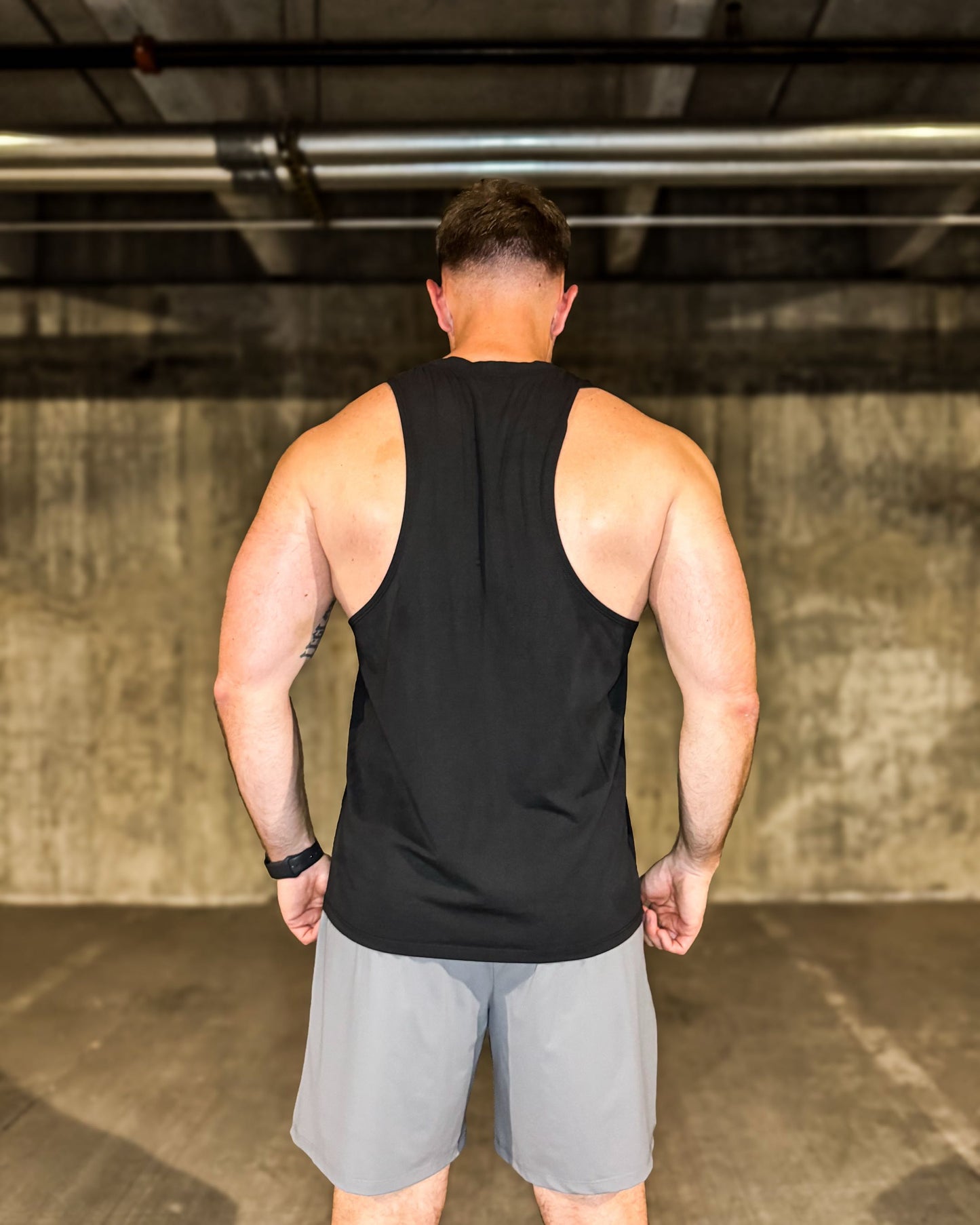 ESSENTIAL TANK TOP