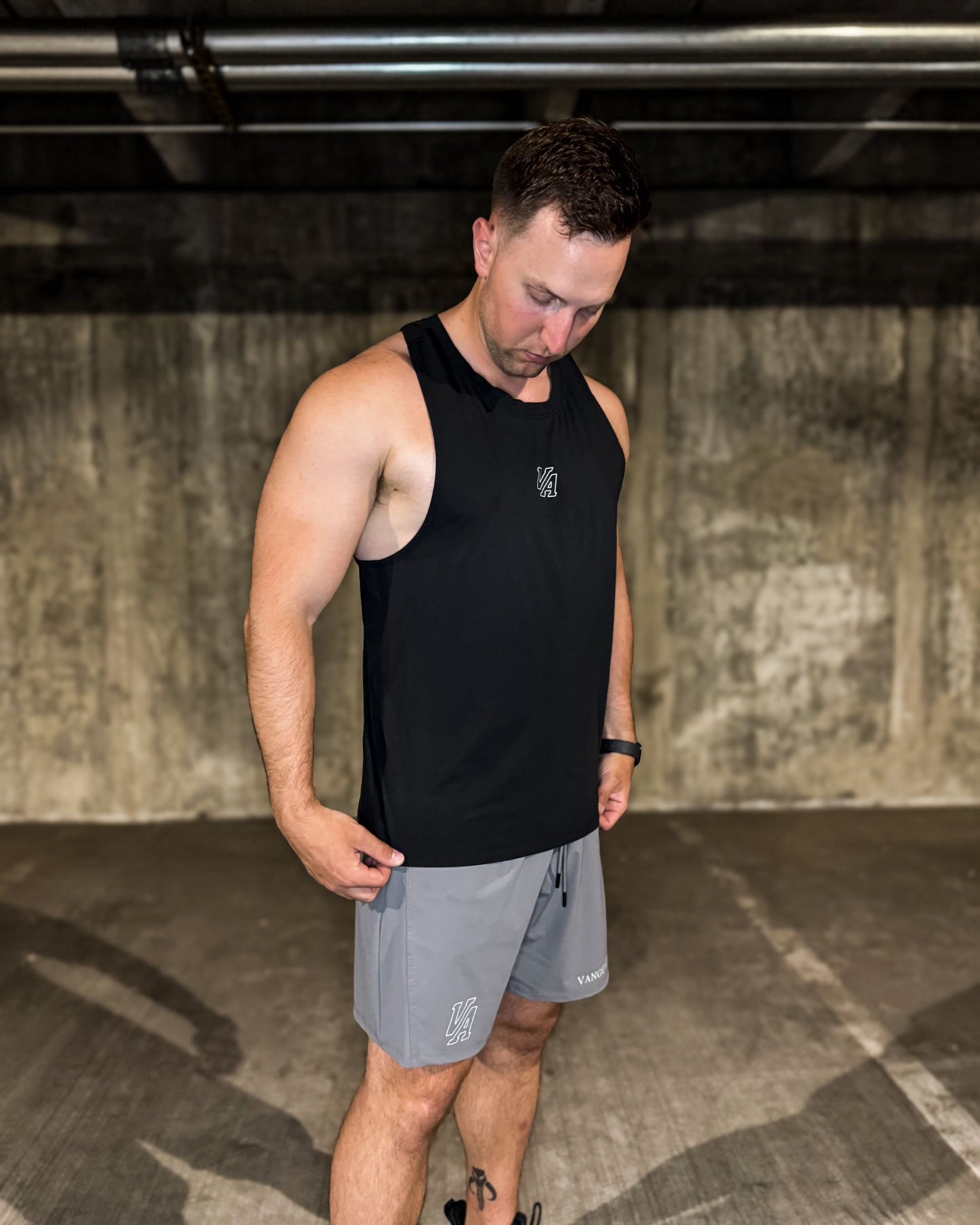 ESSENTIAL TANK TOP